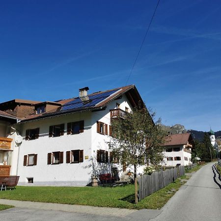 Rosa'S Ferienhaus Ferienwohnung Rote Flueh Grän Dış mekan fotoğraf