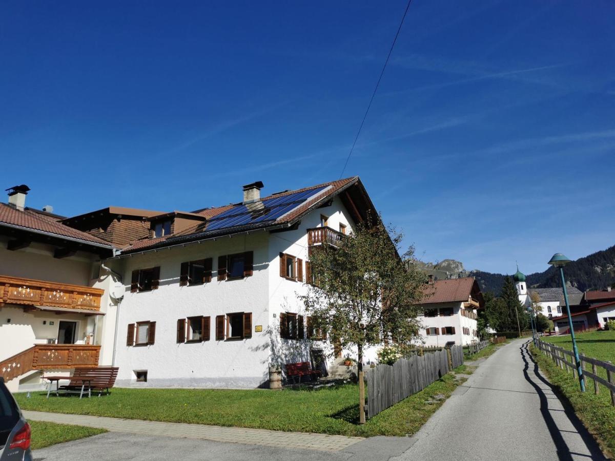 Rosa'S Ferienhaus Ferienwohnung Rote Flueh Grän Dış mekan fotoğraf