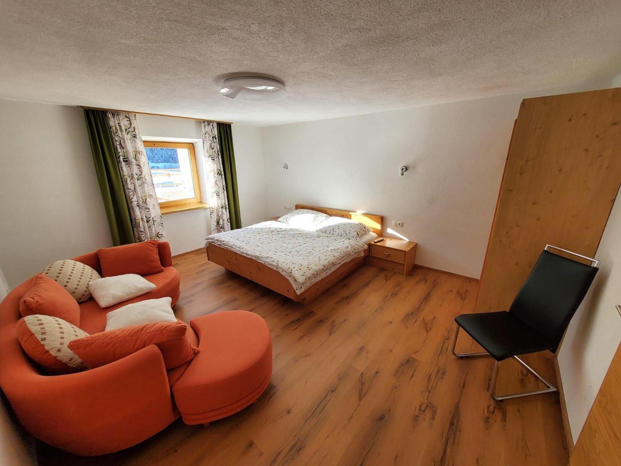 Rosa'S Ferienhaus Ferienwohnung Rote Flueh Grän Dış mekan fotoğraf