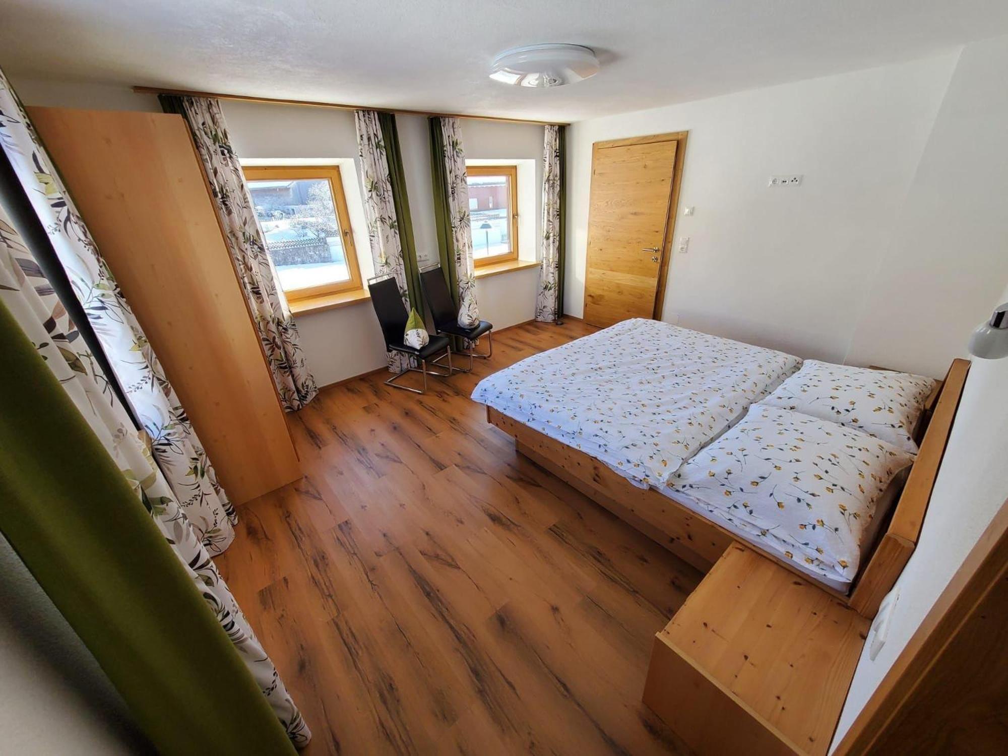Rosa'S Ferienhaus Ferienwohnung Rote Flueh Grän Dış mekan fotoğraf
